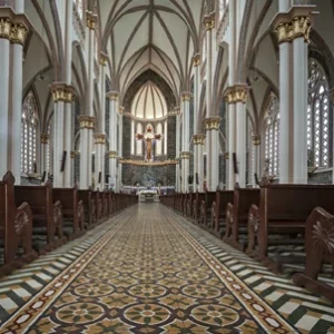 Interior-Sandona-Nuestra-Senora-del-Rosario-Sandona